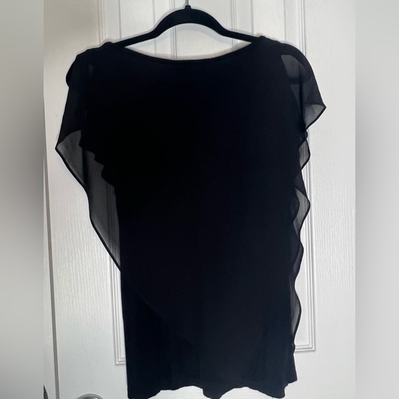 Beaded collar subtle detailed blouse - Picture 3 of 3